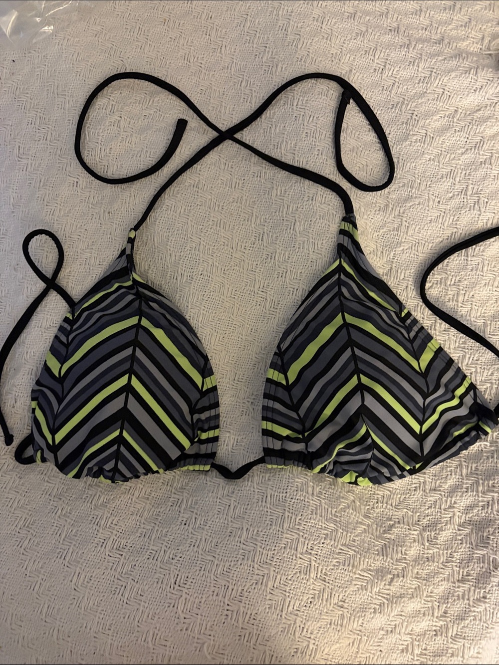 Mossimo Women’s Swimsuit Top black gray green striped Bikini L